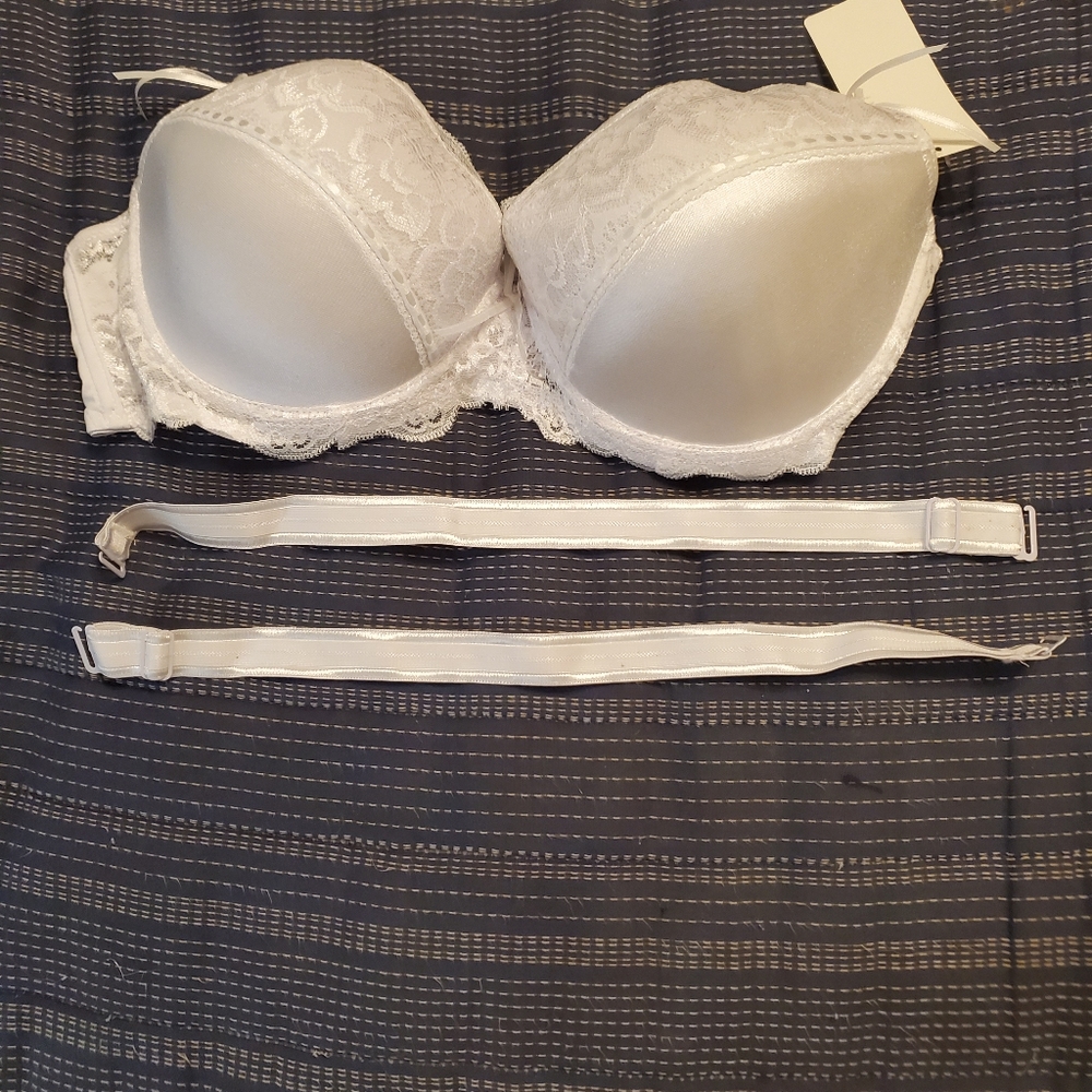 Full coverage bra NWT - Picture 4 of 7